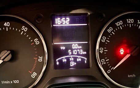 Skoda Rapid I, 2014 год, 1 050 000 рублей, 7 фотография