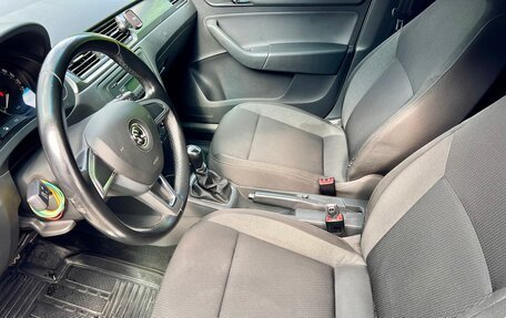 Skoda Rapid I, 2014 год, 1 050 000 рублей, 5 фотография