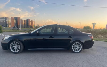 BMW 5 серия, 2005 год, 1 550 000 рублей, 3 фотография