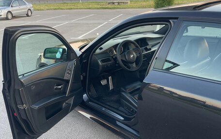 BMW 5 серия, 2005 год, 1 550 000 рублей, 11 фотография
