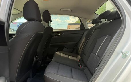 KIA Cerato IV, 2019 год, 1 850 000 рублей, 24 фотография