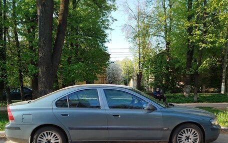 Volvo S60 III, 2001 год, 260 000 рублей, 2 фотография