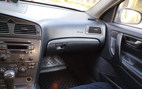 Volvo S60 III, 2001 год, 260 000 рублей, 4 фотография