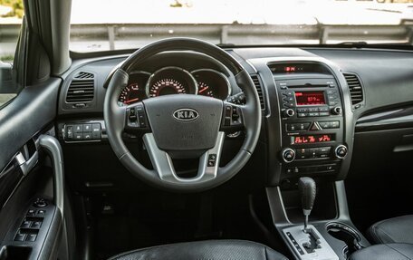 KIA Sorento II рестайлинг, 2010 год, 1 598 000 рублей, 15 фотография