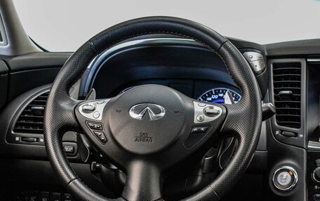 Infiniti FX II, 2012 год, 2 450 000 рублей, 13 фотография