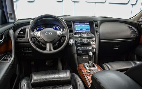 Infiniti FX II, 2012 год, 2 450 000 рублей, 6 фотография