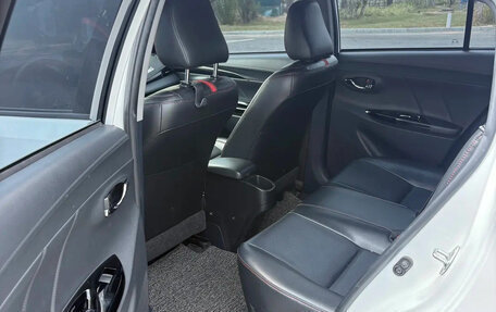 Toyota Yaris XP150 рестайлинг, 2022 год, 1 104 004 рублей, 9 фотография