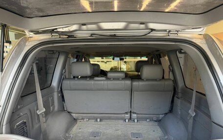 Toyota Land Cruiser 100 рестайлинг 2, 2004 год, 1 260 500 рублей, 7 фотография