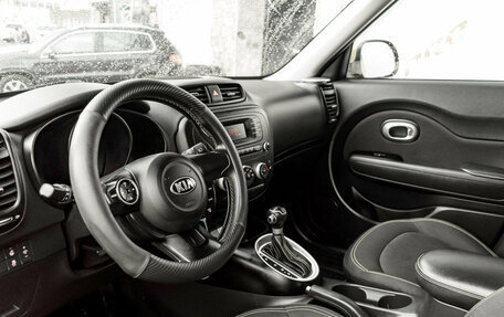 KIA Soul II рестайлинг, 2015 год, 950 000 рублей, 10 фотография