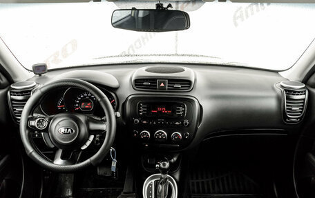 KIA Soul II рестайлинг, 2015 год, 950 000 рублей, 11 фотография