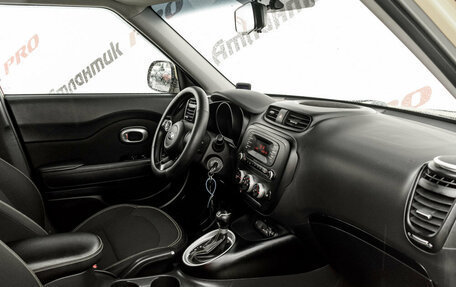 KIA Soul II рестайлинг, 2015 год, 950 000 рублей, 12 фотография