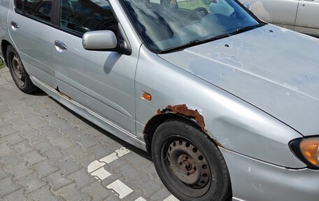 Nissan Primera II рестайлинг, 2000 год, 170 000 рублей, 3 фотография