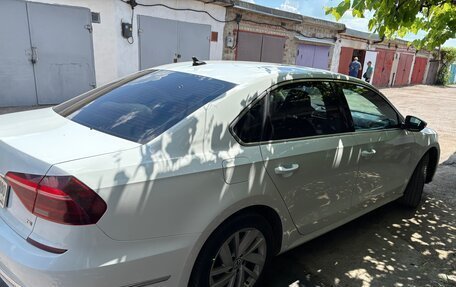Volkswagen Passat B8 рестайлинг, 2018 год, 1 750 000 рублей, 9 фотография