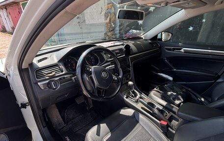 Volkswagen Passat B8 рестайлинг, 2018 год, 1 750 000 рублей, 7 фотография
