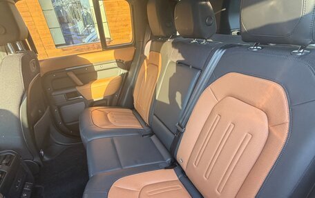 Land Rover Defender II, 2021 год, 8 200 000 рублей, 20 фотография