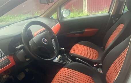 Fiat Punto III Punto Evo рестайлинг, 2006 год, 350 000 рублей, 2 фотография