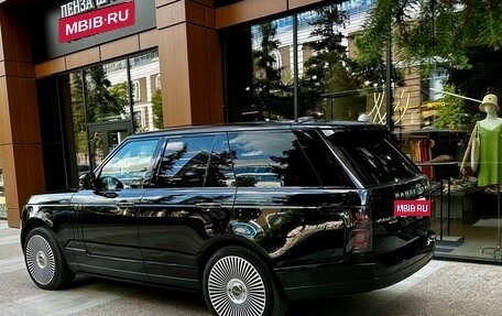 Land Rover Range Rover IV рестайлинг, 2013 год, 5 500 000 рублей, 4 фотография