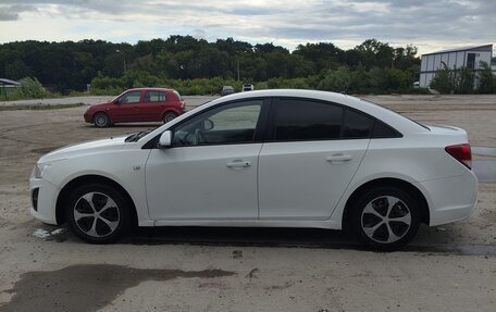 Chevrolet Cruze II, 2013 год, 670 000 рублей, 4 фотография