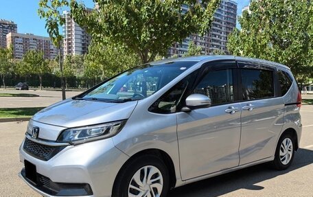 Honda Freed II, 2021 год, 1 410 000 рублей, 2 фотография