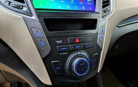 Hyundai Santa Fe III рестайлинг, 2013 год, 1 899 000 рублей, 25 фотография
