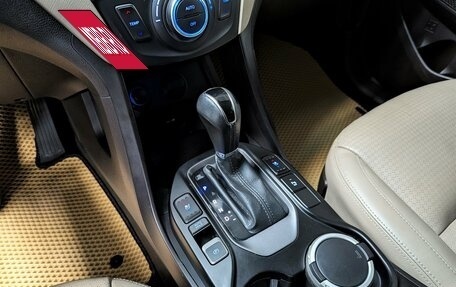Hyundai Santa Fe III рестайлинг, 2013 год, 1 899 000 рублей, 26 фотография