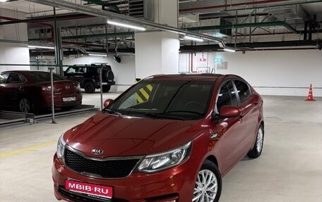 KIA Rio III рестайлинг, 2015 год, 880 000 рублей, 1 фотография