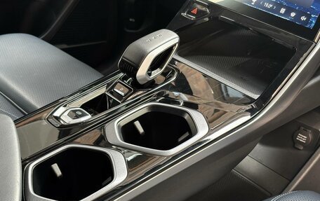 Geely Atlas, 2024 год, 2 710 000 рублей, 19 фотография