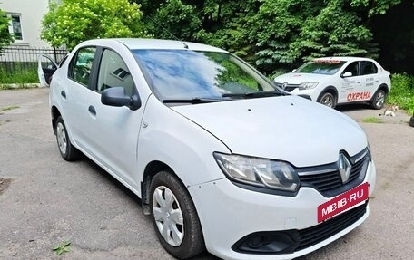 Renault Logan II, 2015 год, 355 000 рублей, 4 фотография
