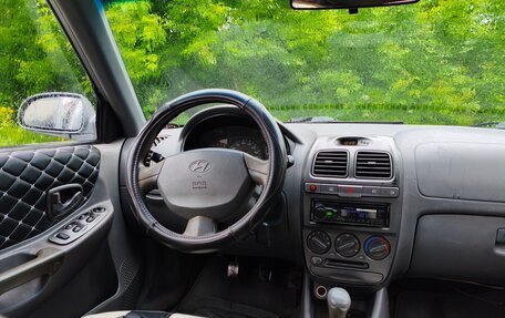 Hyundai Accent II, 2001 год, 215 000 рублей, 27 фотография