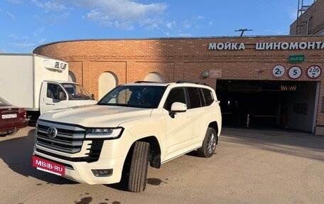 Toyota Land Cruiser, 2022 год, 11 700 000 рублей, 21 фотография