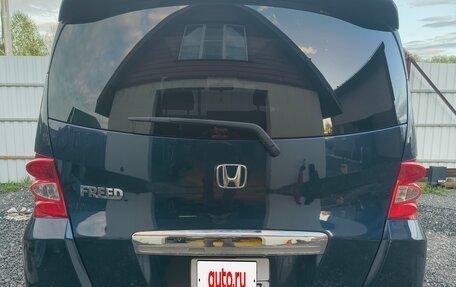 Honda Freed I, 2009 год, 899 000 рублей, 5 фотография