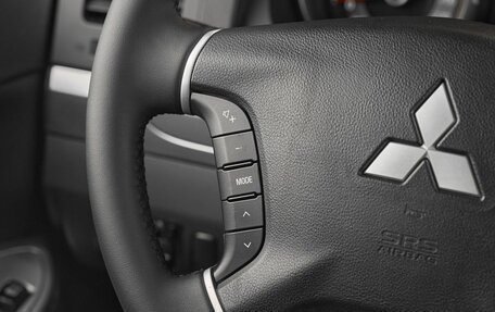 Mitsubishi Pajero IV, 2011 год, 1 749 000 рублей, 10 фотография