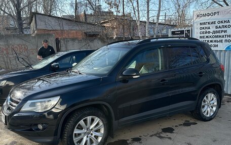 Volkswagen Tiguan I, 2010 год, 950 000 рублей, 4 фотография