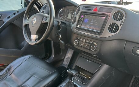 Volkswagen Tiguan I, 2010 год, 950 000 рублей, 5 фотография