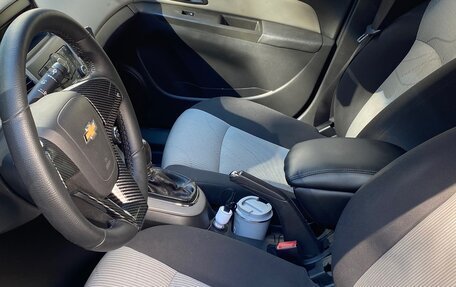 Chevrolet Cruze II, 2011 год, 650 000 рублей, 5 фотография
