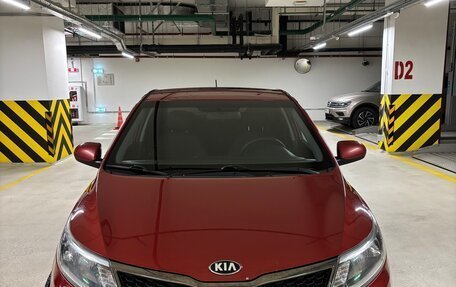 KIA Rio III рестайлинг, 2015 год, 880 000 рублей, 2 фотография