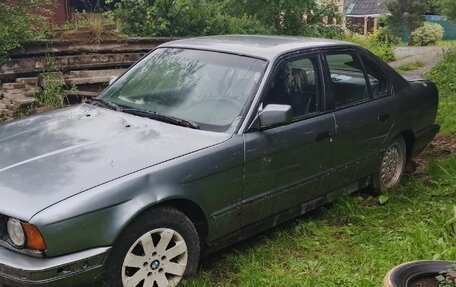 BMW 5 серия, 1988 год, 75 000 рублей, 2 фотография