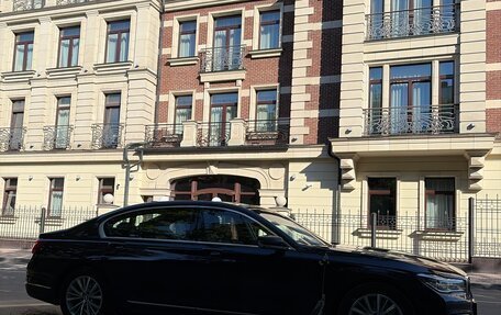 BMW 7 серия, 2018 год, 3 100 000 рублей, 6 фотография
