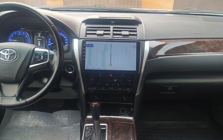 Toyota Camry, 2017 год, 2 050 000 рублей, 12 фотография