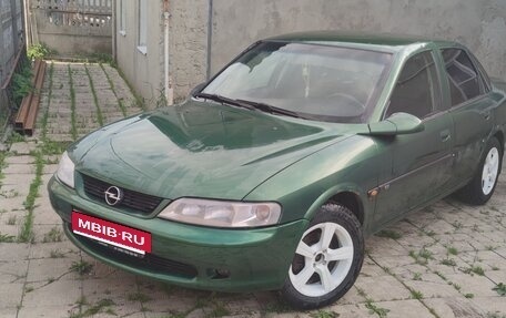 Opel Vectra B рестайлинг, 1996 год, 155 000 рублей, 1 фотография