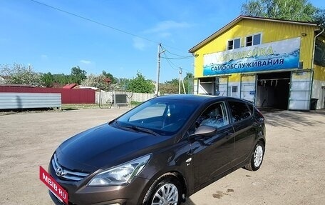 Hyundai Solaris II рестайлинг, 2015 год, 1 200 000 рублей, 5 фотография