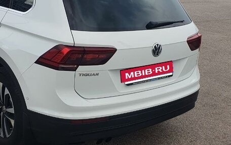 Volkswagen Tiguan II, 2019 год, 1 870 000 рублей, 8 фотография
