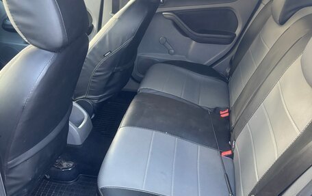 Ford Focus II рестайлинг, 2010 год, 650 000 рублей, 14 фотография
