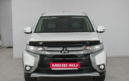 Mitsubishi Outlander III рестайлинг 3, 2015 год, 1 559 900 рублей, 2 фотография
