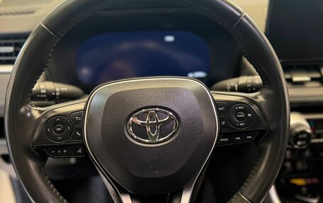 Toyota RAV4, 2023 год, 3 800 500 рублей, 8 фотография