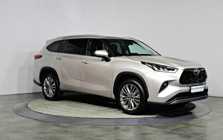 Toyota Highlander, 2026 год, 5 690 000 рублей, 3 фотография
