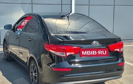 KIA Rio III рестайлинг, 2016 год, 976 000 рублей, 5 фотография