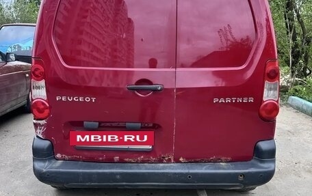 Peugeot Partner II рестайлинг 2, 2010 год, 375 000 рублей, 2 фотография