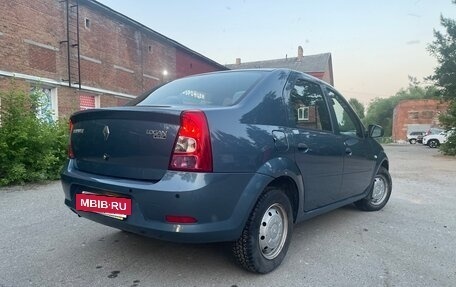 Renault Logan I, 2015 год, 700 000 рублей, 3 фотография