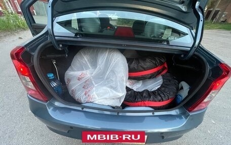 Renault Logan I, 2015 год, 700 000 рублей, 13 фотография